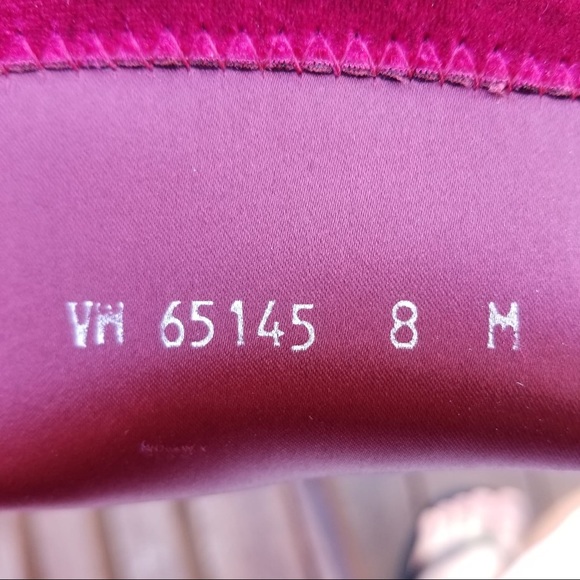 Stuart Weitzman Ruby Velvet Booties - Picture 5 of 6